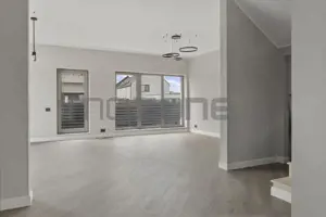 VILA OTOPENI - ZONA FERME| 5 CAMERE | 2 PARCARI | FINISATA LA ALB | COMISION 0%| - imagine 3