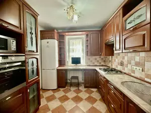 Inchiriere apartament 2 camere Timpuri Noi - imagine 3