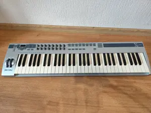 Claviatura MIDI E-Mu Xboard 61 - imagine 2