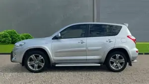 Toyota Rav4 Luxury, 75.000 km, 177 CP, Euro 5 - imagine 2