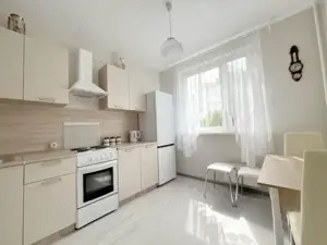 Inchiriez apartament cu 2 camere in zona Nerva Traian - imagine 2