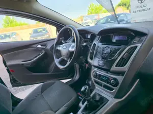 FORD FOCUS ,1.6 Benzina , Euro 5, Rate fixe, Livrare gratis in toata tara - imagine 11