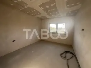 COMISION 0! Casa individuala cu 4 camere teren 284 mp Cristian Sibiu - imagine 6