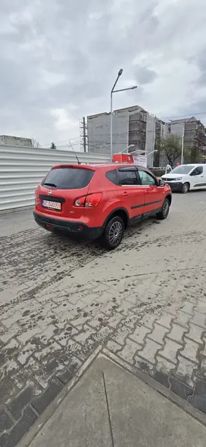Vând Nissan Qashqai 1.5 dci - imagine 5 Vând Nissan Qashqai 1.5 dci - imagine 5