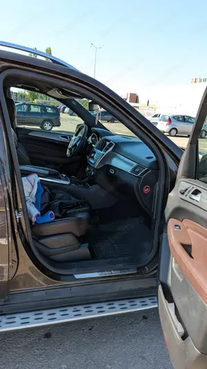 Mercedes-Benz ML 350 4 Matic , Euro 6 , An fabricatie 2013 - imagine 10