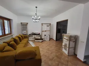 Inchiriez casa în Dumbravita  - imagine 4