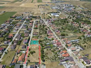 Loc de casă în Sânleani 414 mp