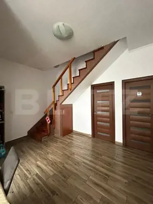 Ultracentral. Doua apartamente la casa , suprafata totala utila 150mp  - imagine 9