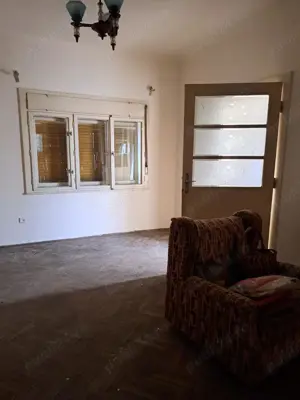 Casa de vanzare cu 3 camere , Str . Nicolae Golescu 168.000 euro neg. - imagine 3