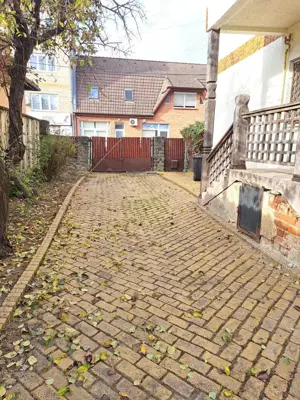 Casa de vanzare cu 3 camere , Str . Nicolae Golescu 168.000 euro neg. - imagine 15