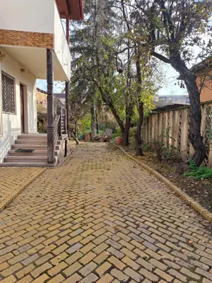 Casa de vanzare cu 3 camere , Str . Nicolae Golescu 168.000 euro neg. - imagine 14
