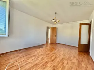 Apartament cu 3 Camere de Vanzare in zona Giurgiului