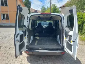 Ford Transit Connect - imagine 2