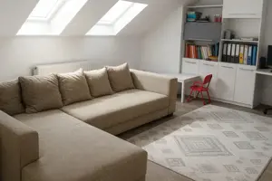 Apartament 3 camere decomandat zona Terezian