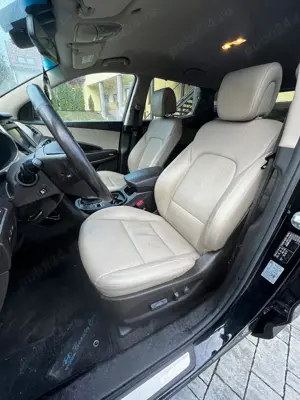 Vând Hyundai Santa Fe 2.2 CRDi   200 CP   4x4   Automat   Full   An 2015 - imagine 6