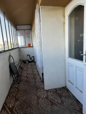 Apartament 3 camere, decomandat, etaj 3, zona Sagului - imagine 11