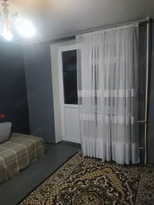 Ofer spre inchiriere un Apartament cu 2 camere - imagine 4