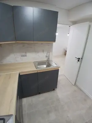 ofer spre inchiriere garsoniera in zona parcul carol,