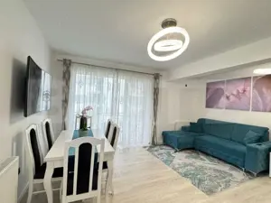 Apartament cu 3 camere, terasa 15 mp, garaj si parcare exterioara, zona Vivo