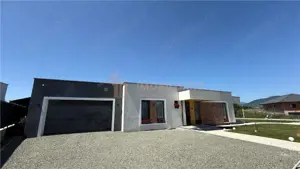 Casa la cheie de vanzare, Mocira - imagine 16