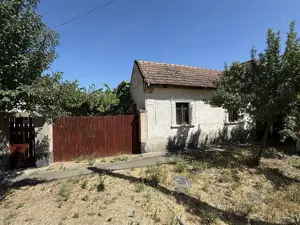 Casa veche cu teren de 2585 m - Biharia  - imagine 2