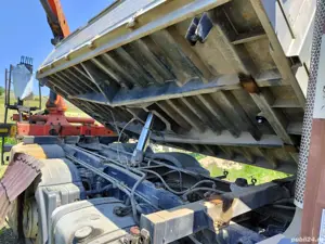 man tga cu macara - imagine 4