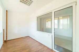 Spatiu comercial de inchiriat in zona Micalaca - imagine 5