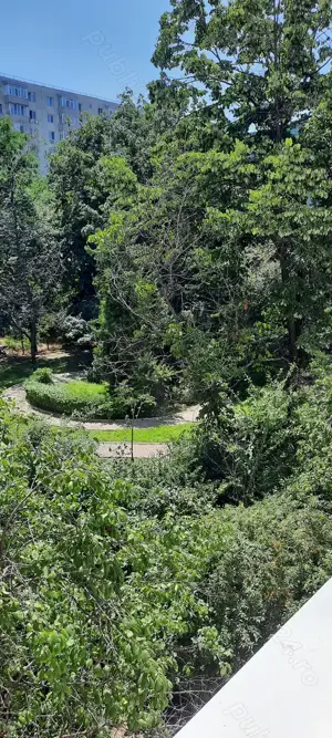 De vanzare apartament 3 camere Ozana - imagine 5