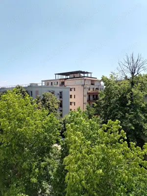 Floreasca, etaj 3 3, decomandat, 46mp, fara imbunatatiri, liber, comision zero.