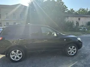 Hyundai Santa Fe 2.2 CRDi 4x4 | 2007 | Manuală | Fara accidente - verificare carvertical - imagine 2