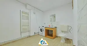 Casă spațioasă cu 3 camere în comuna Vladimirescu   aproape de Arad - imagine 7