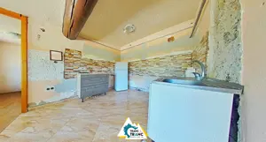 Casă spațioasă cu 3 camere în comuna Vladimirescu   aproape de Arad - imagine 11