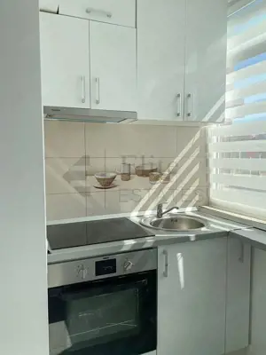 Apartament de inchiriat cu 3 camere Nufarul Plazza, Oradea - imagine 3