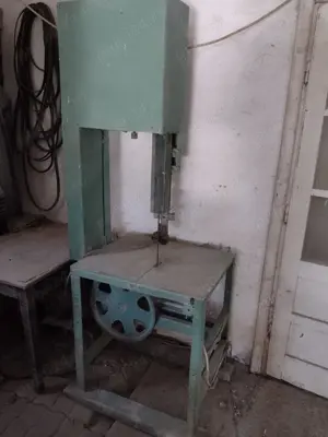 vand banzic vertical