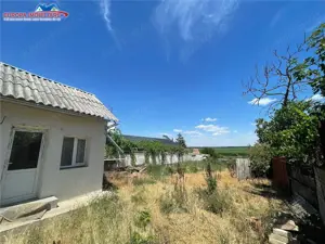 Teren cu casa de vanzare in zona Vararie Tulcea