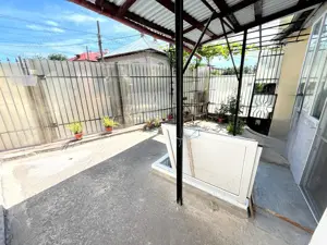 Casa  spatiu centru - imagine 7