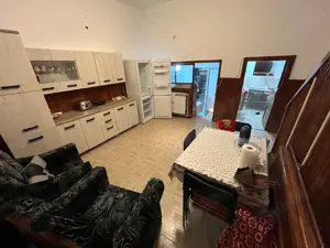 Casa  spatiu centru - imagine 5