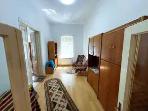 Casa  spatiu centru - imagine 10