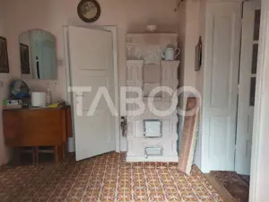 Casa 78 mpu curte proprie pretabila regim hotelier zona istorica Sibiu - imagine 13