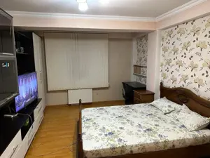 Inchiriere garsoniera Titan