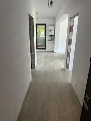 2 Camere Bloc Boutique Crangasi