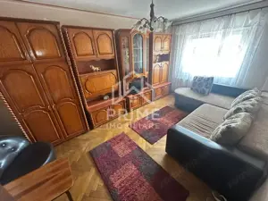 Apartament 3 camere, 64 mp, zona Cetate