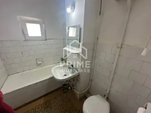 Apartament 3 camere, 64 mp, zona Cetate - imagine 5 Apartament 3 camere, 64 mp, zona Cetate - imagine 5