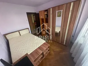 Apartament 3 camere, 64 mp, zona Cetate - imagine 2 Apartament 3 camere, 64 mp, zona Cetate - imagine 2