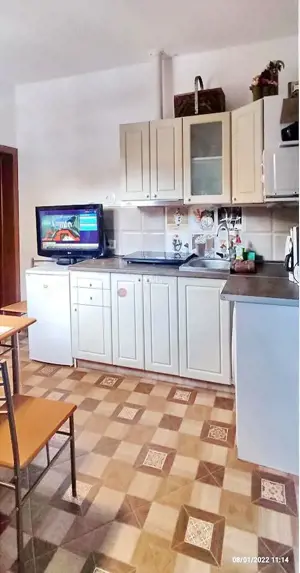 Zona Afi Mall Curte - imagine 11