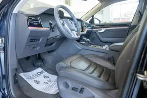 Volkswagen Touareg 3.0TDI 4Motion Tiptronic "Atmosphere" - imagine 10