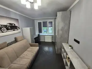 Inchiriez garsoniera in zona Politehnica - imagine 2