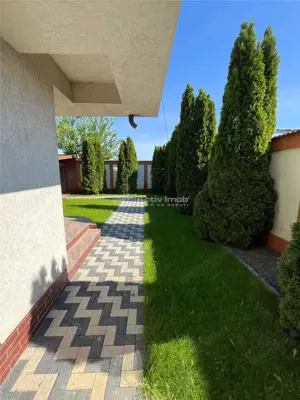 Vila Sat Costi 340mp construiti  teren 464mp Comision 0% - imagine 2