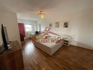 Apartament Spațios 120mp, cu 4 Camere, 2 Băi și 3 Balcoane în Făgăraș - imagine 8