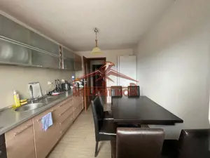 Apartament Spațios 120mp, cu 4 Camere, 2 Băi și 3 Balcoane în Făgăraș - imagine 14